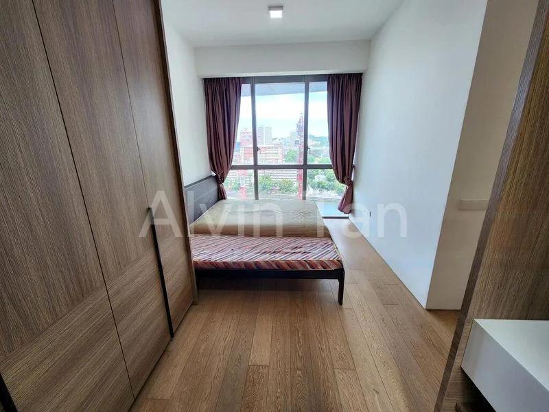 3 Bed Condo for Rent in  Echelon - Image 2